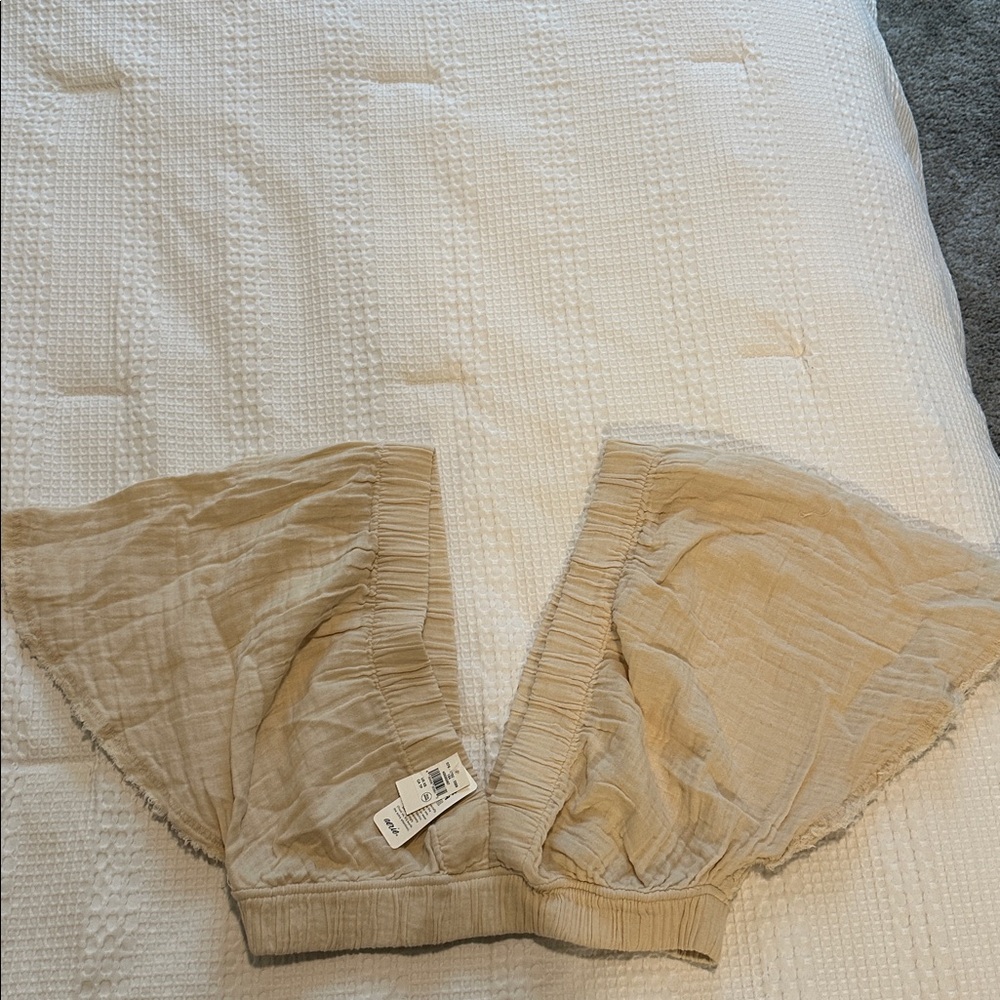 Aerie Cream Textured Top